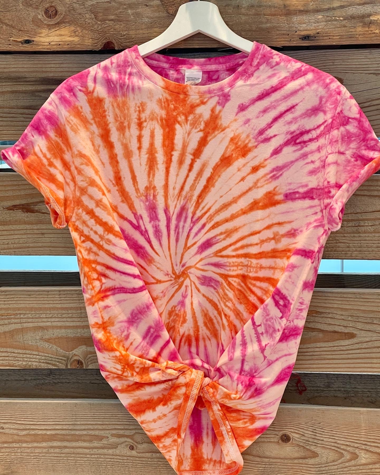Kutaweav adult unisex tie dye t-shirt.